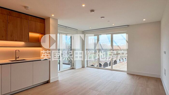 2 Bedroom Apartment To Rent In Bow Common Lane, London, E3