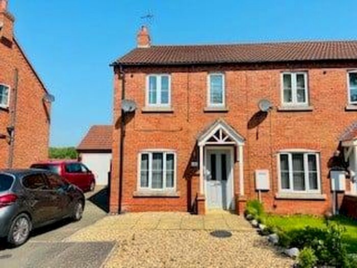 3 Bedroom Semi-Detached House To Rent In Homestead Gardens, Thurlby, Bourne, PE10