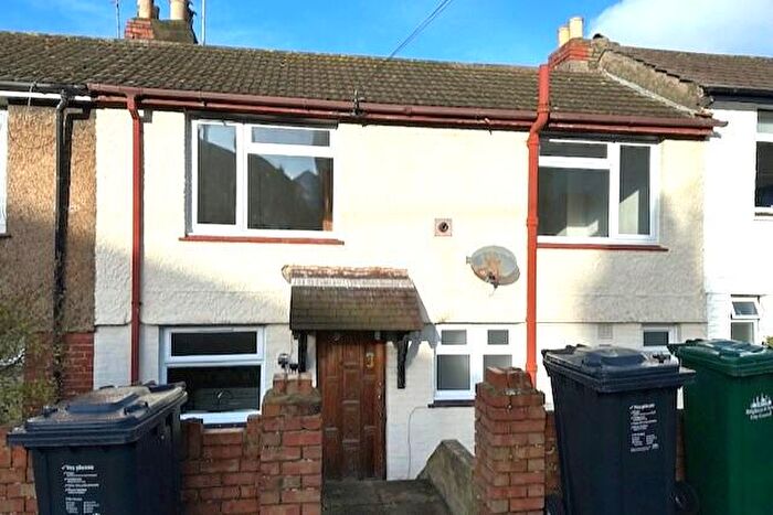 4 Bedroom Terraced House To Rent In Mafeking Road, BN2