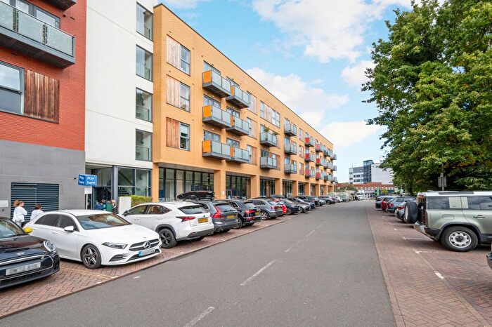 2 Bedroom Flat To Rent In Coombe Lane, London, SW20
