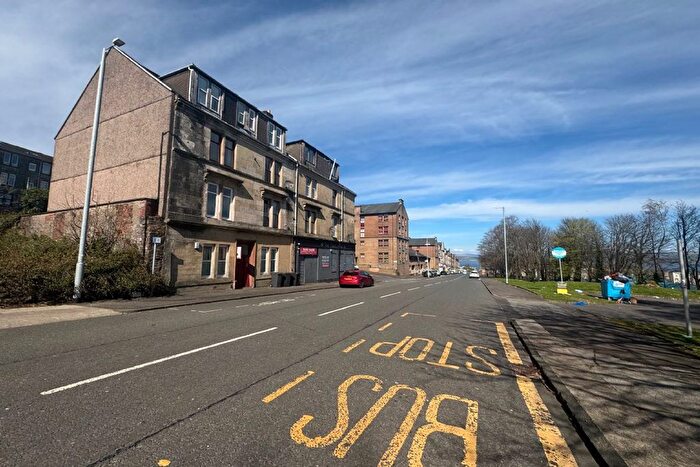 1 Bedroom Flat For Sale In , Lynedoch Street, First Floor, Greenock, PA15