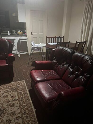 2 Bedroom Flat To Rent In Angle Street, Bolton, BL2