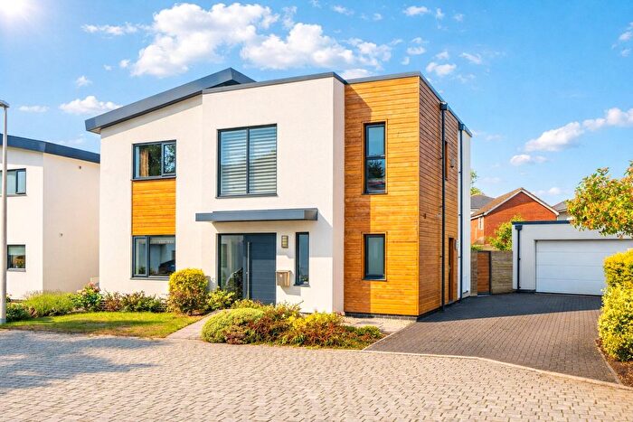 4 Bedroom Detached House For Sale In Exeter, Devon, EX2