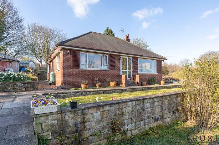 3 Bedroom Detached Bungalow For Sale In Cross Bank Road, Batley, WF17
