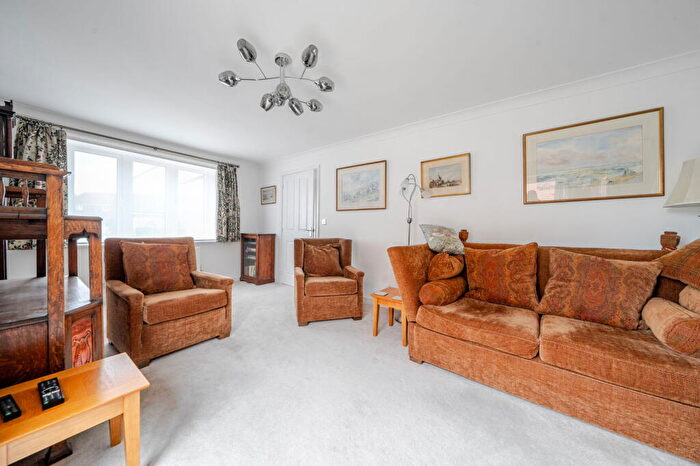 3 Bedroom Detached House For Sale In Bryant Close, Chippenham, SN15