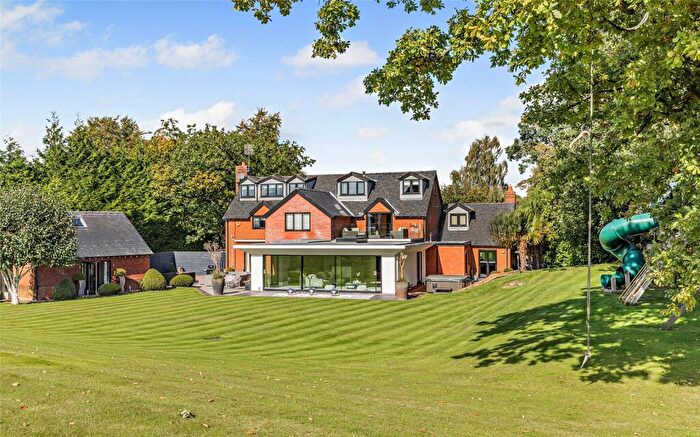 5 Bedroom Detached House For Sale In Main Road, Goostrey, Cheshire, CW4