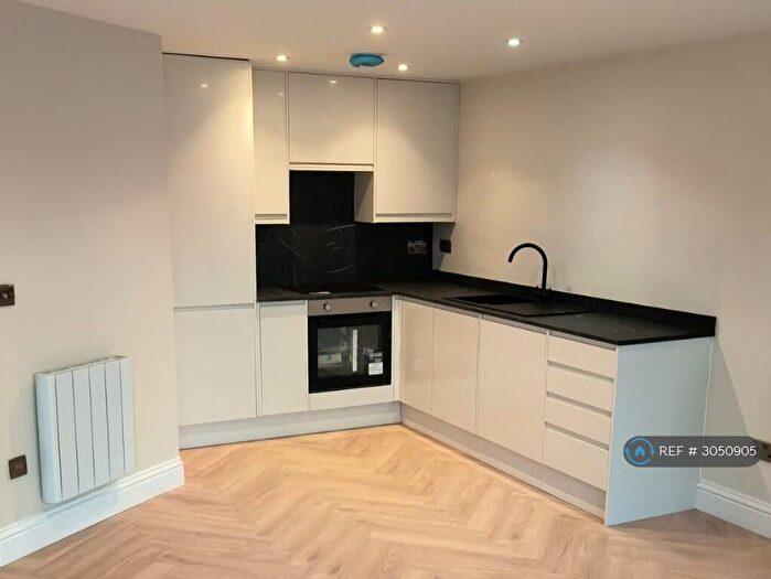 1 Bedroom Flat To Rent In Royal Wootton Bassett, Swindon, SN4