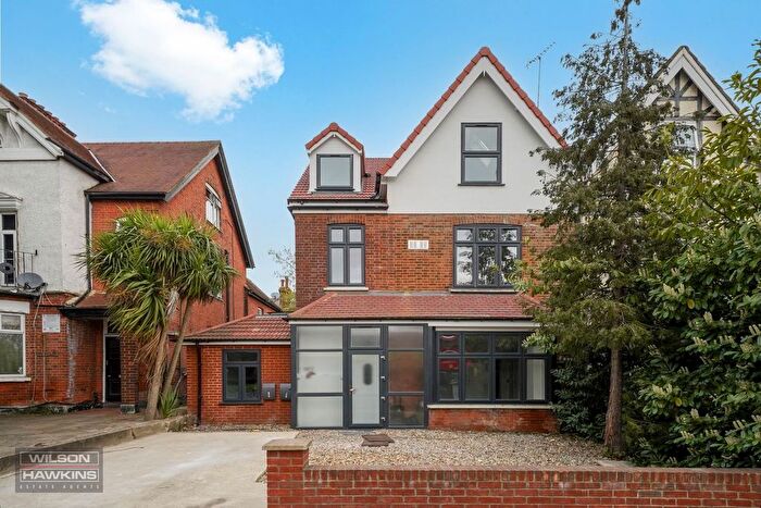 Studio For Sale In Kenton Road, Harrow, HA1