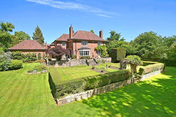 4 Bedroom Detached House For Sale In Fortune Hill, Knaresborough, HG5