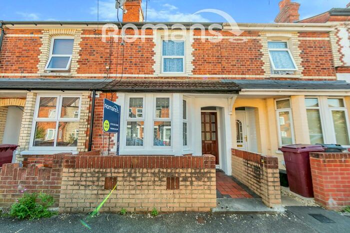 3 Bedroom Terraced House To Rent In Tidmarsh Street, RG30