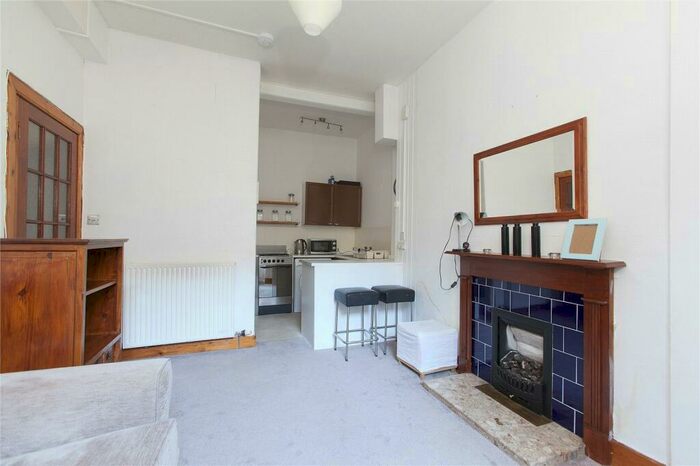 1 Bedroom Flat To Rent In Wardlaw Street, Gorgie, Edinburgh, EH11