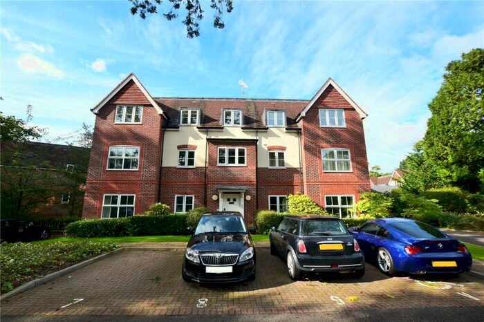 2 Bedroom Apartment To Rent In St Catherines Wood, Camberley, Surrey, GU15
