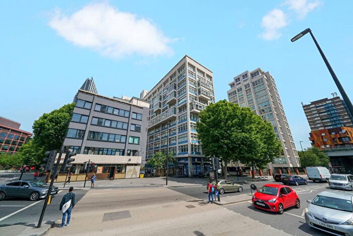 2 Bedroom Flat To Rent In Newington Causeway, Southwark, London, SE1