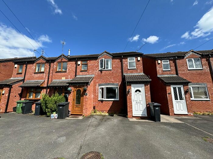 2 Bedroom House To Rent In Hallchurch Road, Dudley, DY2