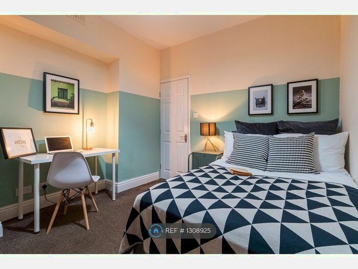 4 Bedroom Flat To Rent In Radford Road, Leamington Spa CV31