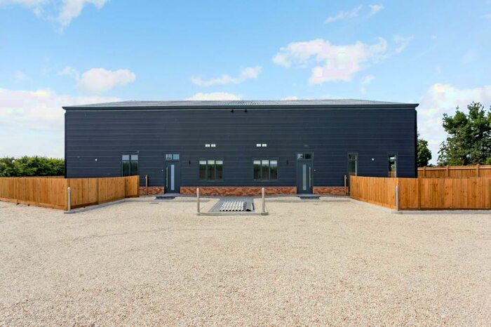 1 Bedroom Flat To Rent In Jade Farm, Winkfield Lane, Winkfield, Berkshire, SL4