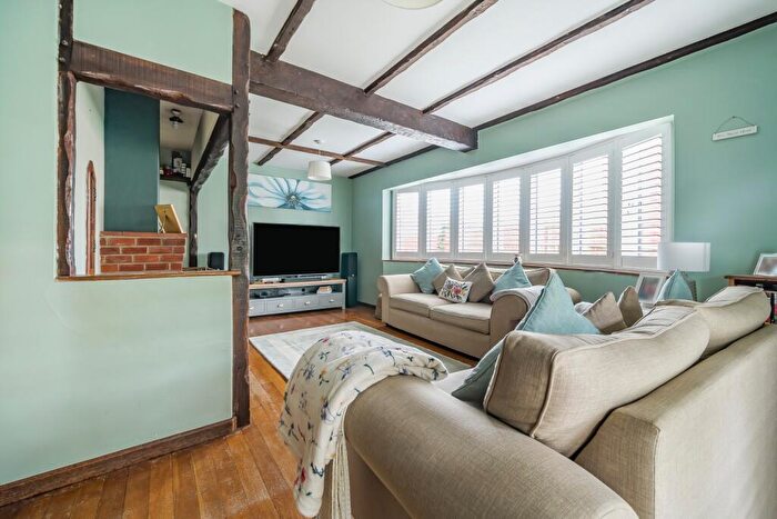 5 Bedroom Detached House For Sale In Grays Close, Alverstoke, PO12