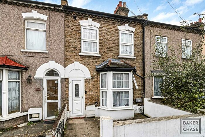 3 Bedroom Terraced House To Rent In Oxford Road, Edmonton, London, N9