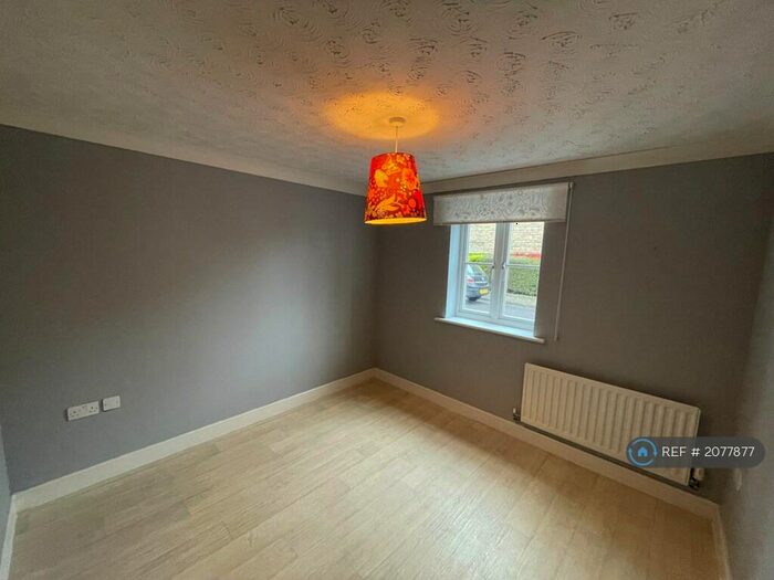 4 Bedroom Terraced House To Rent In Wallington Way, Frome, BA11