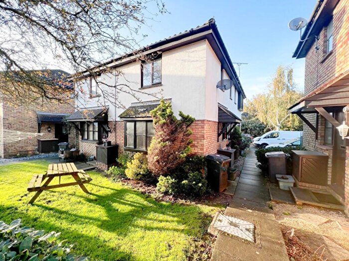 1 Bedroom Semi Detached House To Rent In Hurrell Down, Boreham, Chelmsford, Essex, CM3