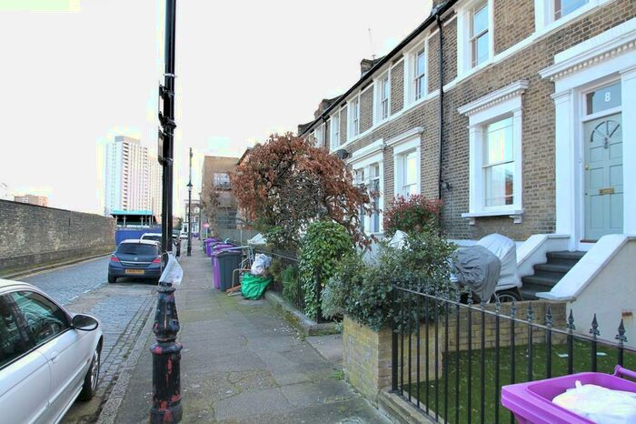 1 Bedroom End Of Terrace House To Rent In Kitcat Terrace, London, E3