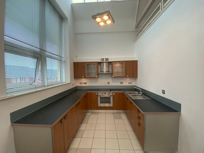 1 Bedroom Apartment To Rent In Forman House, Sherwood, NG5