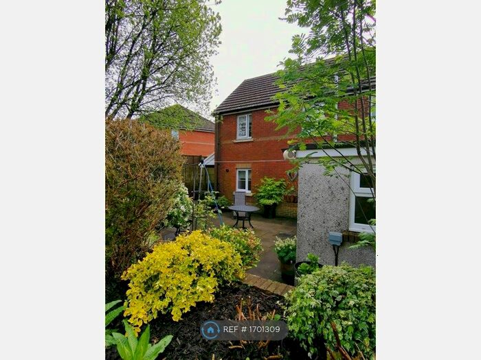 3 Bedroom Semi-Detached House To Rent In The Ridgeway, Trevethin, Pontypool, NP4