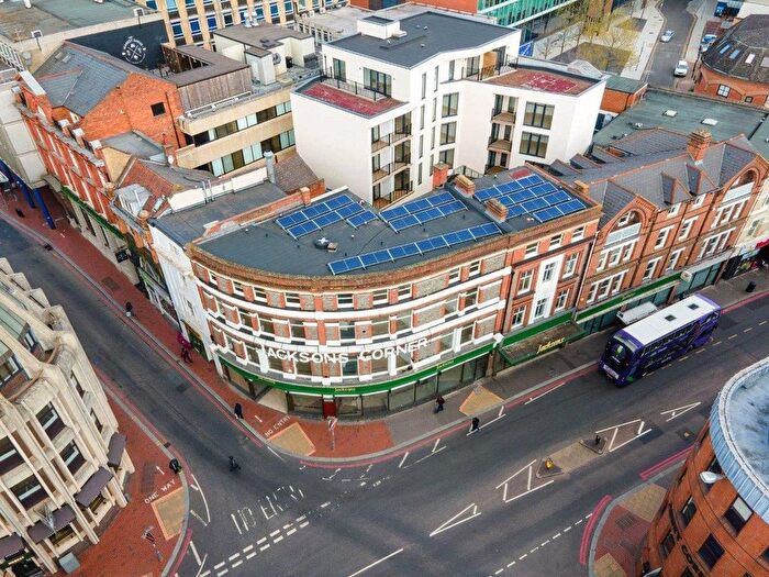 1 Bedroom Flat To Rent In High Street, Reading, Berkshire, RG1
