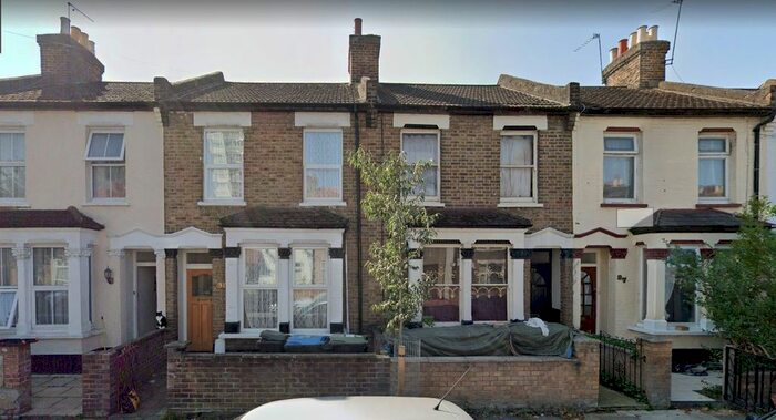 4 Bedroom Terraced House To Rent In St Stevens Road, Bush Hill Park, Enfield EN1