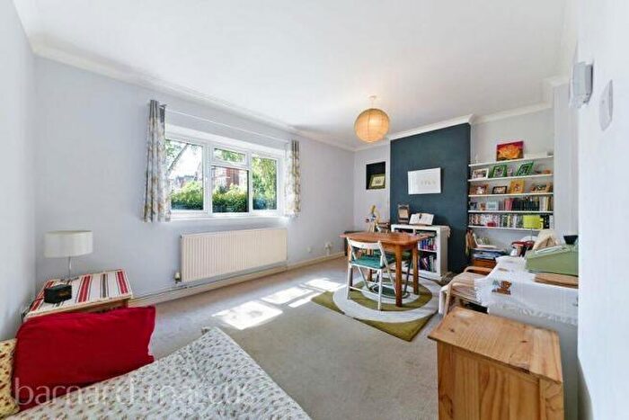 1 Bedroom Flat To Rent In Baskerville Road, SW18