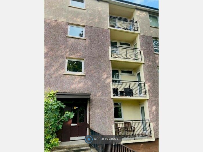 2 Bedroom Flat To Rent In Dalbeth Road, Glasgow, G32