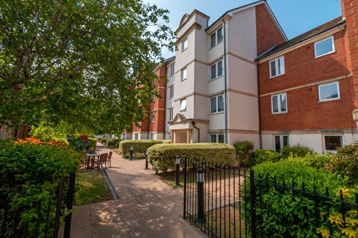 2 Bedroom Retirement Property For Sale In Harold Road, Margate, Kent, CT9