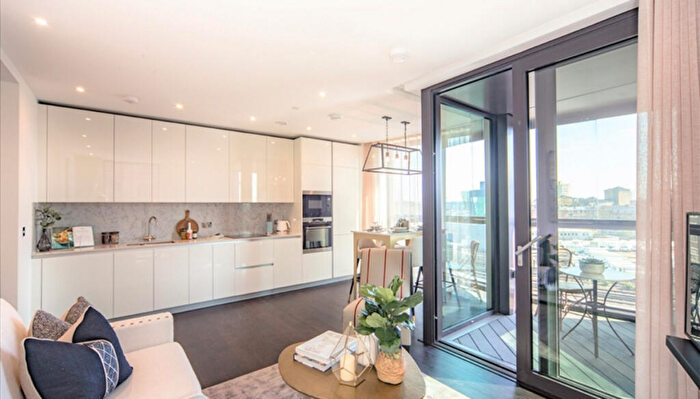 2 Bedroom Apartment To Rent In Charles Clowes Walk, London, SW11