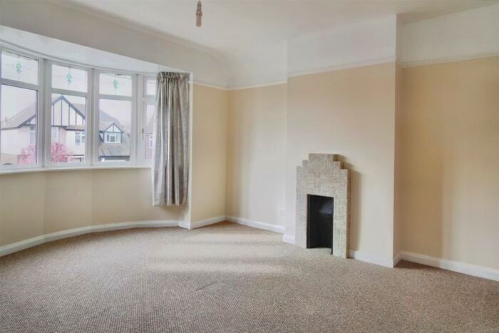 3 Bedroom Semi-Detached House To Rent In Riversley Road, Gloucester, GL2