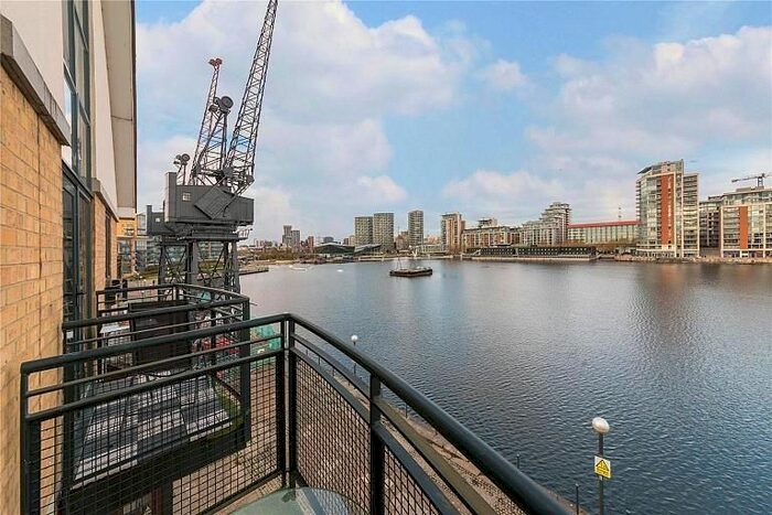 3 Bedroom Flat To Rent In York House, Royal Victoria, London, E16