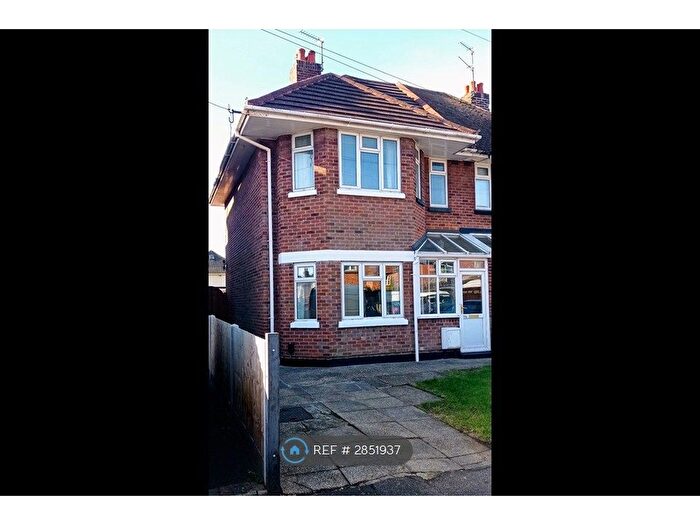 4 Bedroom Semi Detached House To Rent In Stewart Road, Bournemouth, BH8