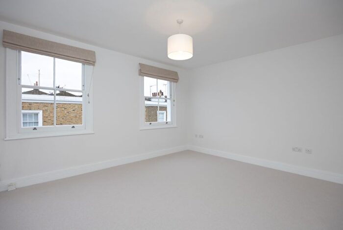 2 Bedroom Flat To Rent In Christchurch Street, London, SW3