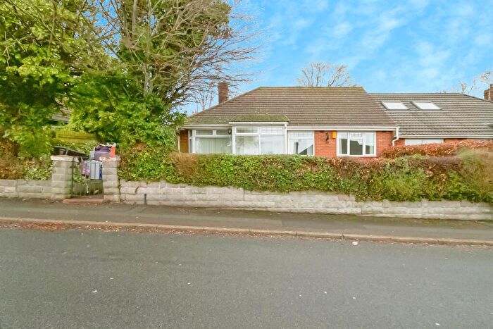 3 Bedroom Semi-Detached Bungalow For Sale In O'donnell Road, Barry, CF63