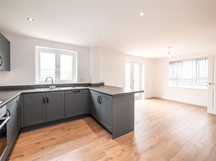 4 Bedroom Detached House To Rent In Beale Green, Gilmerton Heights, Edinburgh, Midlothian, EH17