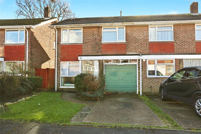 4 Bedroom Semi Detached House For Sale In Estridge Close, Bursledon, Southampton, Hampshire, SO31