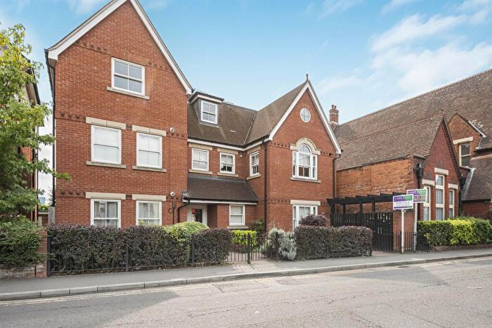 1 Bedroom Apartment For Sale In Caversham, Reading, RG4