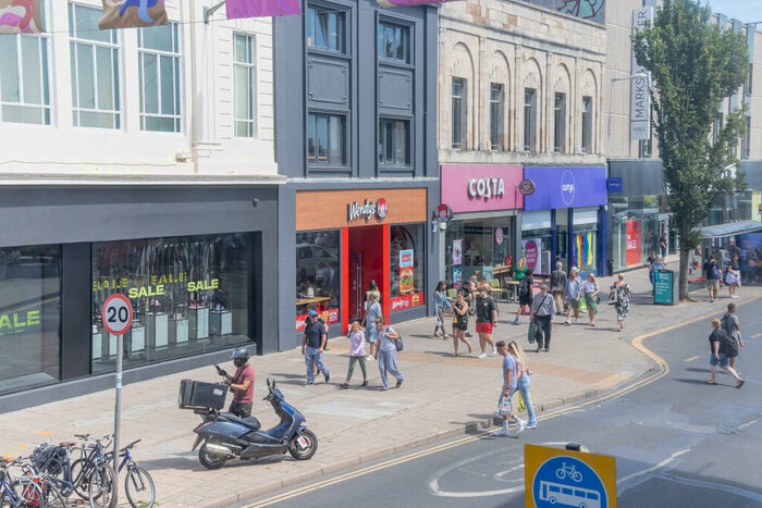 Studio To Rent In Clarence Square, BN1