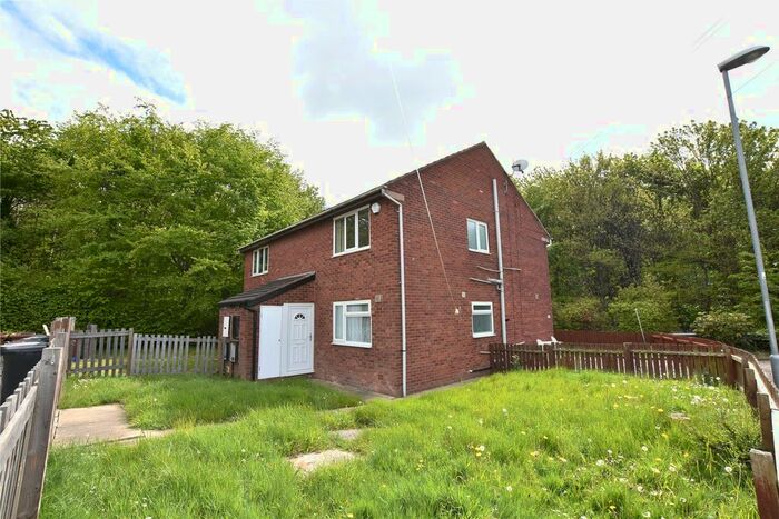 1 Bedroom Flat To Rent In Melton Garth, Leeds, LS10