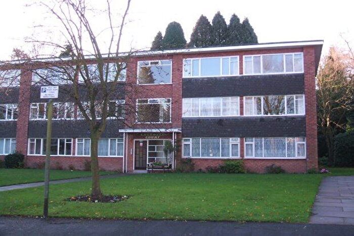 2 Bedroom Flat To Rent In Garrard Gardens, Sutton Coldfield, B73