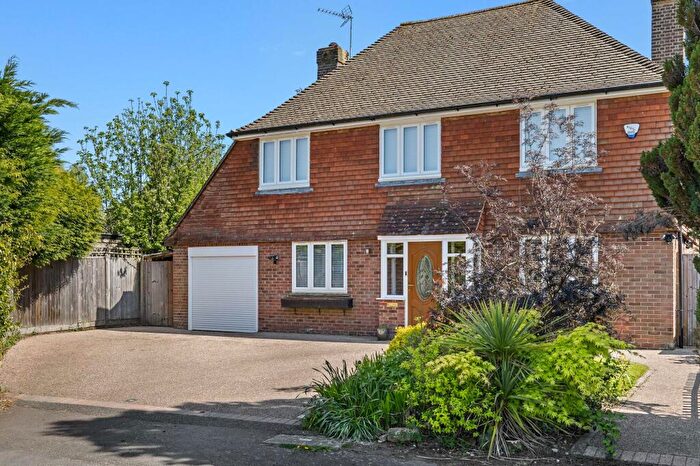 5 Bedroom Detached House For Sale In Lewes Road, East Grinstead, RH19