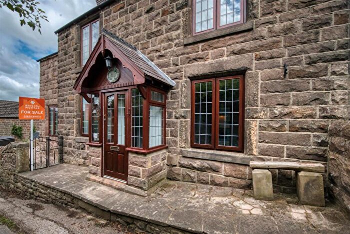 3 Bedroom Detached House For Sale In Hindersitch Lane, Whatstandwell, DE4