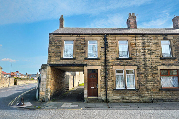 4 Bedroom Terraced House For Sale In High Street, Amble, NE65