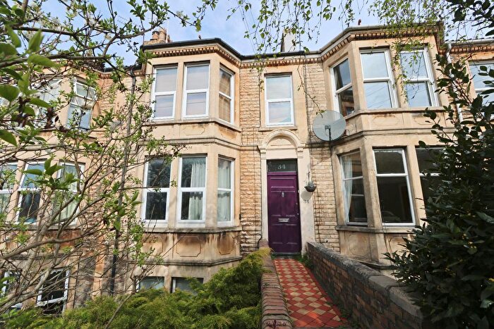 1 Bedroom Flat To Rent In Hall Floor Flat, Knowle Road, Bristol, BS4