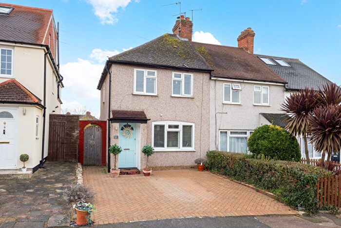 2 Bedroom Semi Detached House For Sale In Beeches Road, Sutton, United Kingdom, SM3