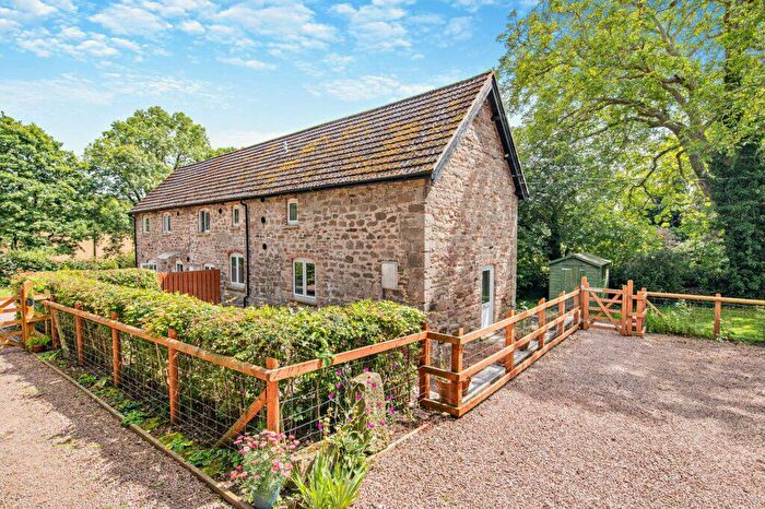 3 Bedroom Barn Conversion To Rent In Warryfields Cottage, Walford, Ross-On-Wye, HR9